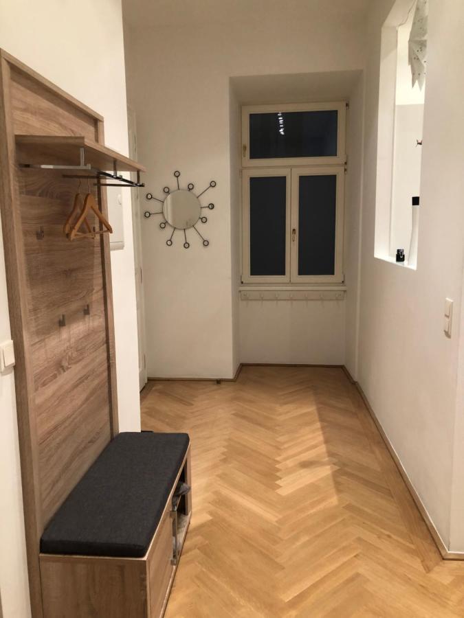 Quiet Apartment Next To Belvedere & Central Station Вена Экстерьер фото