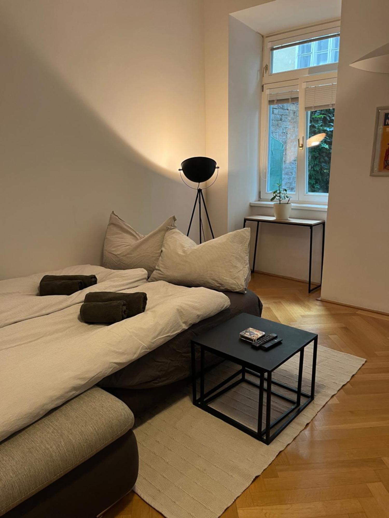 Quiet Apartment Next To Belvedere & Central Station Вена Экстерьер фото