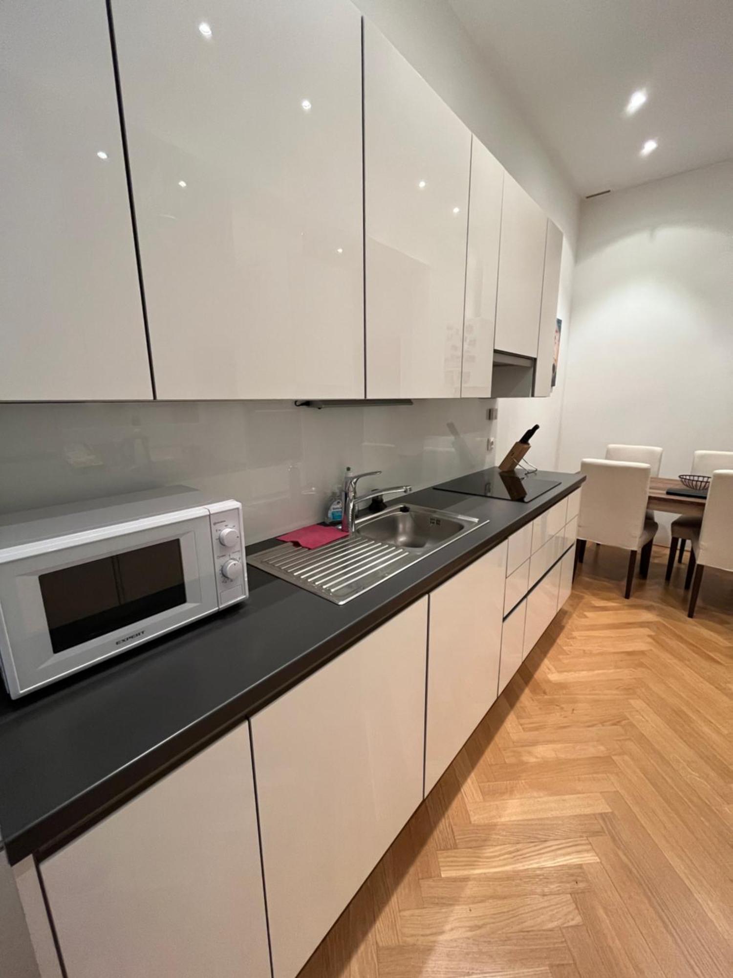 Quiet Apartment Next To Belvedere & Central Station Вена Экстерьер фото